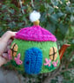 Knitted tea cosy -  Country cottage design to fit a one or two cup teapot - Image 2