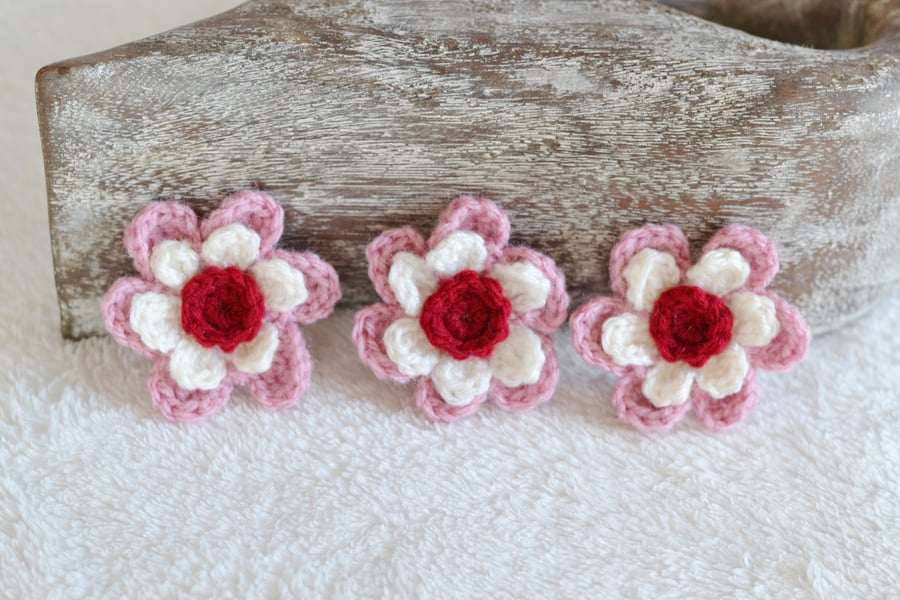 Cream, Rose Pink and Ruby Crochet Flower Applique Motif - 1 Motif