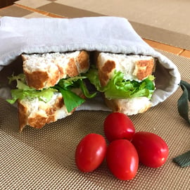 Pure Linen sandwich bags lined with Prosoft Foodsafe Waterproof PUL Fabric.