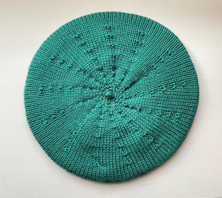 Beret - hand knitted in pure wool