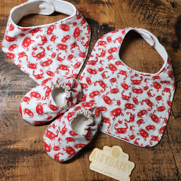 Crab baby bibs with matching shoes 