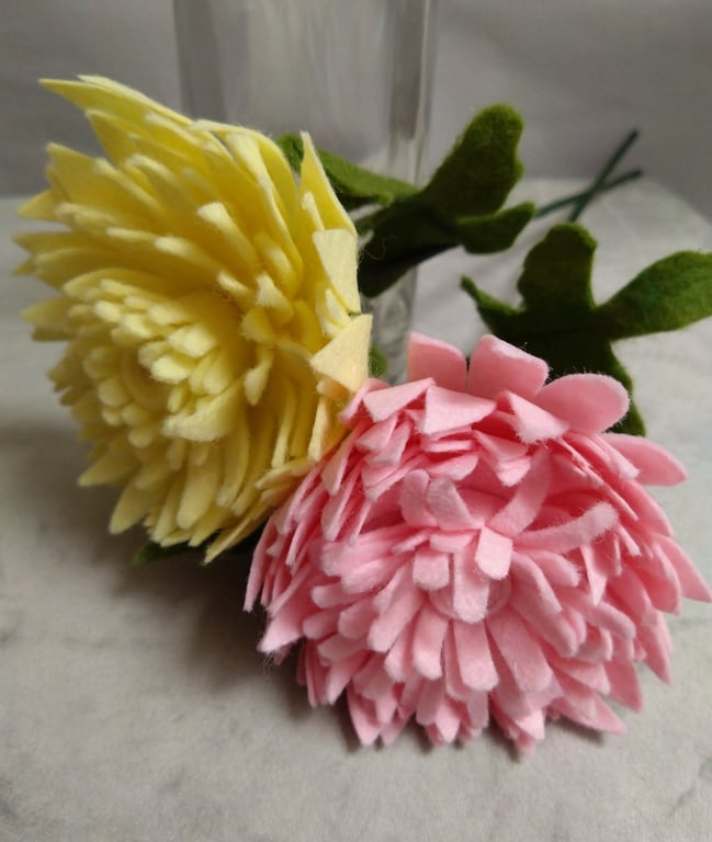 Handmade felt chrysanthemums