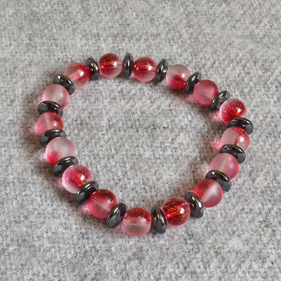 Frosted-Red-Gold Glass Beads and Hematite Rondelle Elastic Bracelet