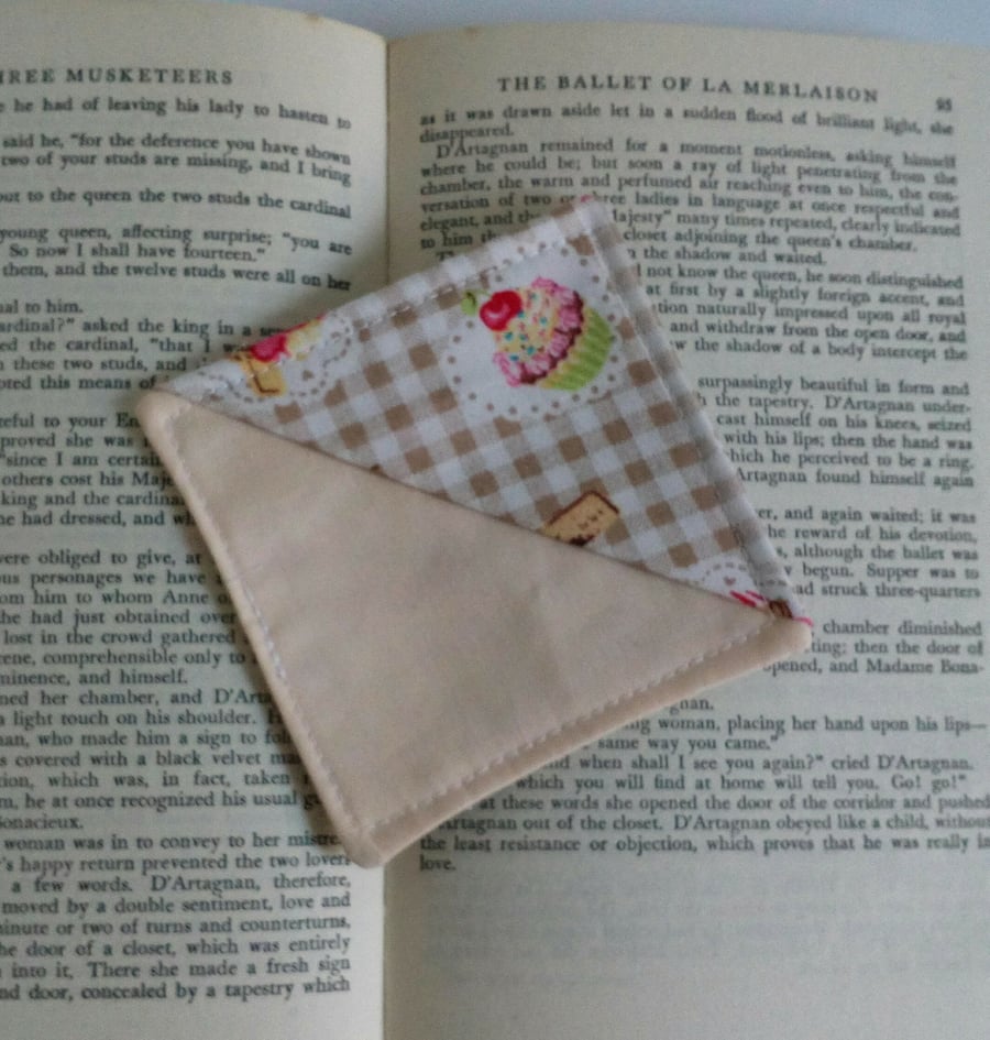 Corner bookmark,  bookmark, cookbook bookmark, cupcakes, cookery teacher
