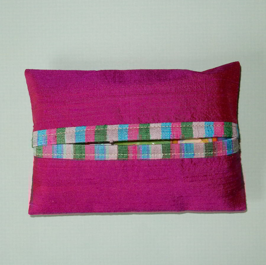 Tissue holder  magenta Silk