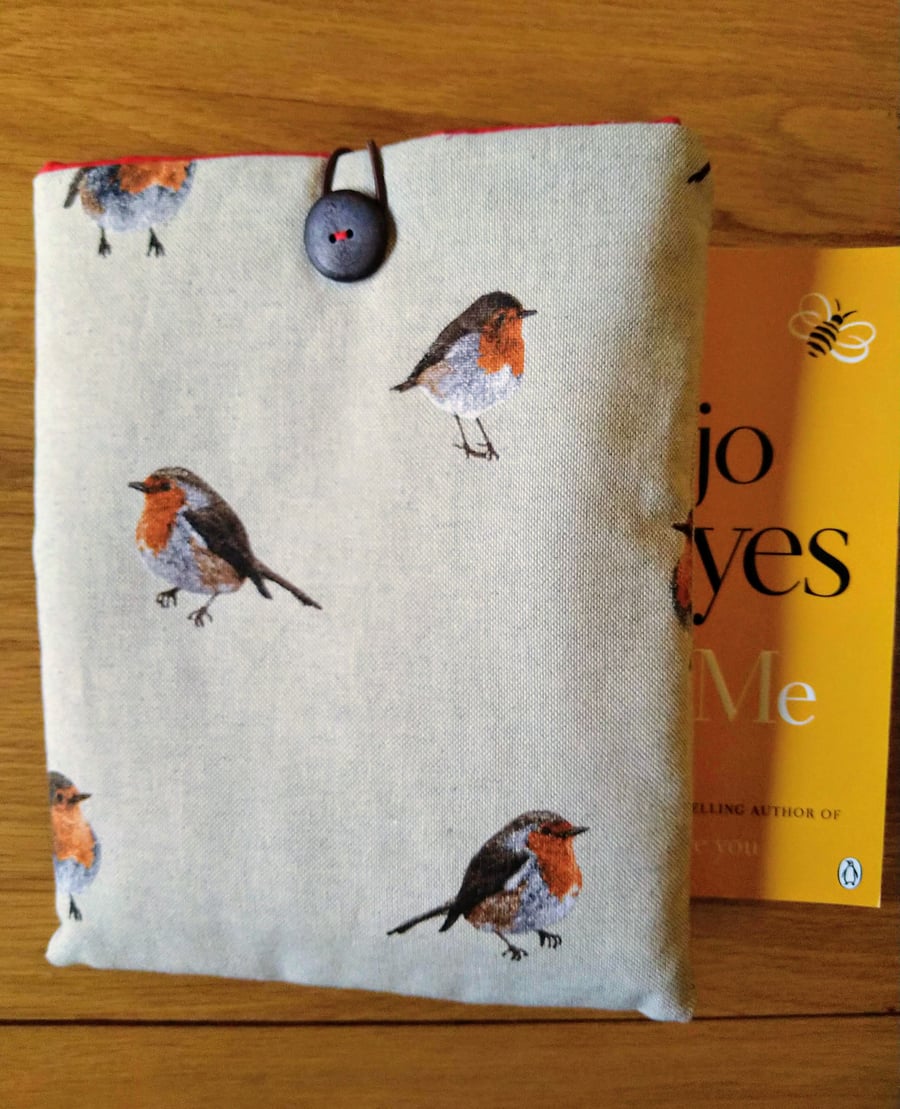 Book sleeve with robins 