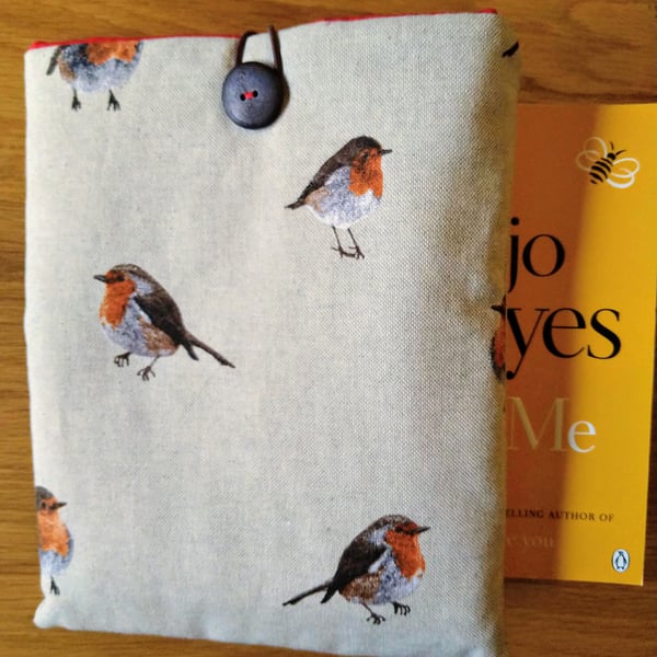 Book sleeve with robins 