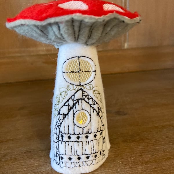 Embroidered felt fairy battery tea light Toadstool. 