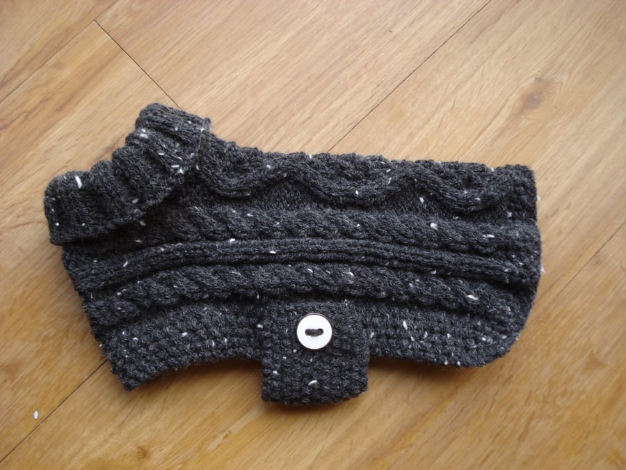 Black Aran Yarn With Flecks Of White Small Dog Coat With Buttons (R879)