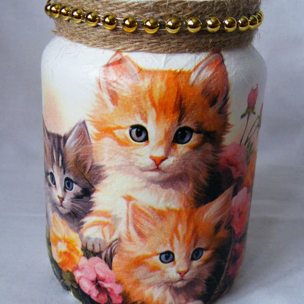 Recycled glass decoupage kittens vase