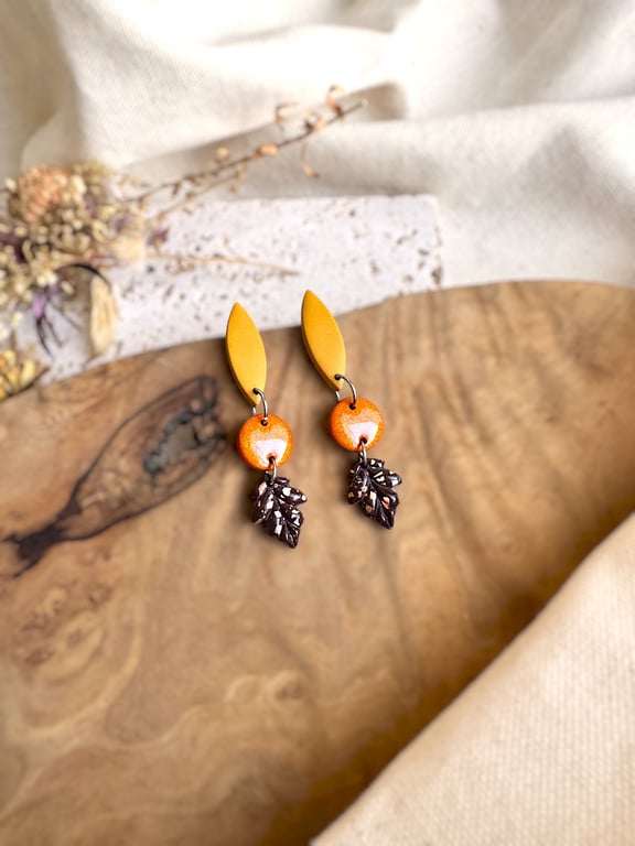 Autumn Harvest Gold Marquise & Gold Speckled LeafPolymer Clay Earrings