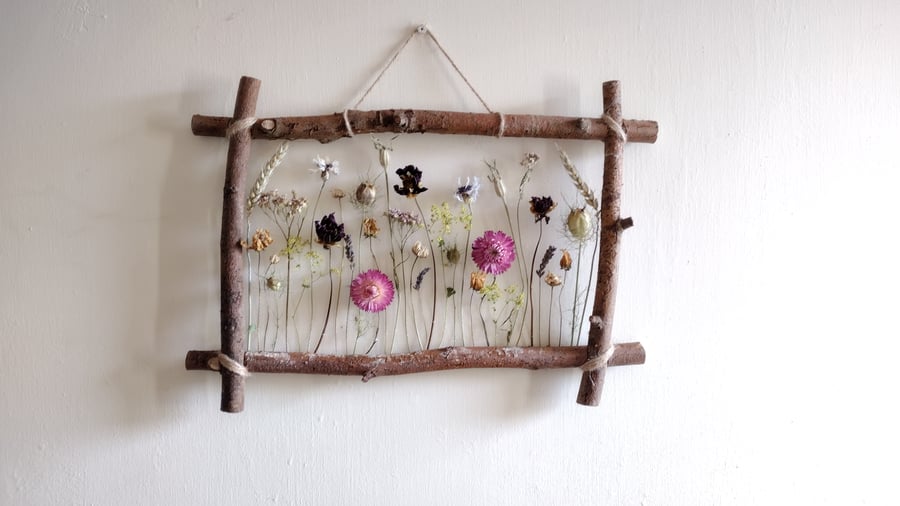 Dried flower wall hanging