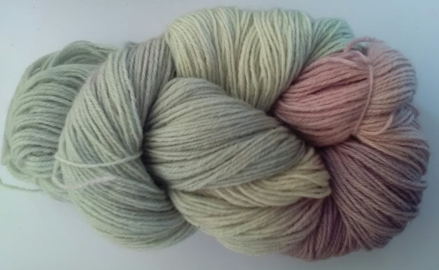 100g Hand-dyed Superwash 4PLY Sock Wool pastels