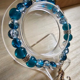 Seahorse charm beaded bracelet ocean blue 