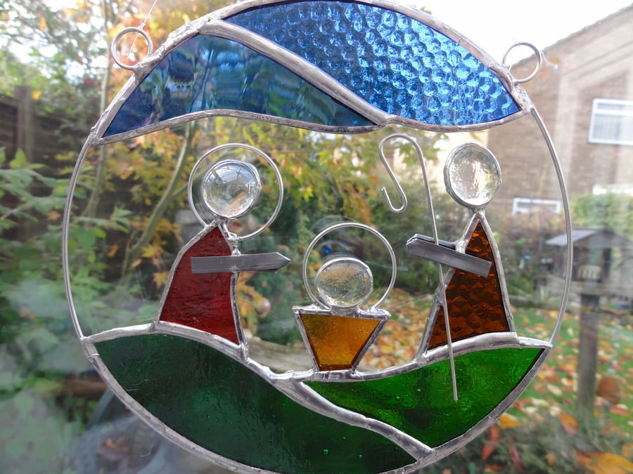 Stained Glass Nativity Ring Suncatcher - Brown and Red