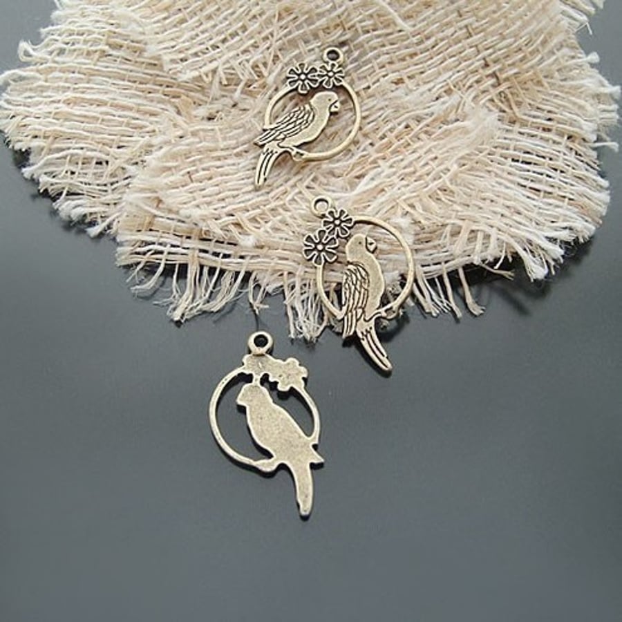 antique bronze parrot charm - 2pcs