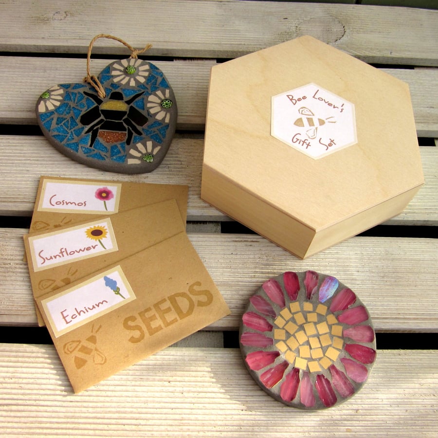 Wildlife Garden Mosaic Bee Lover's Gift Set 