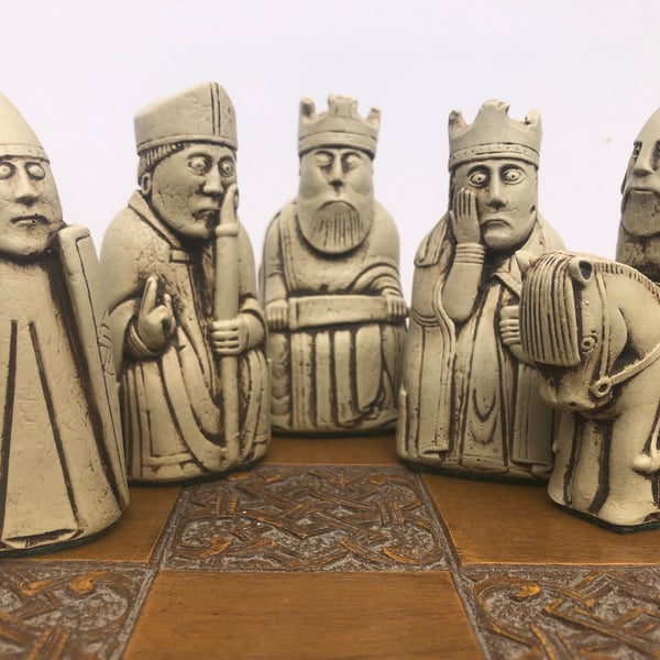 Chess set - Lewis Chessmen - Isle of Lewis Chess Pieces
