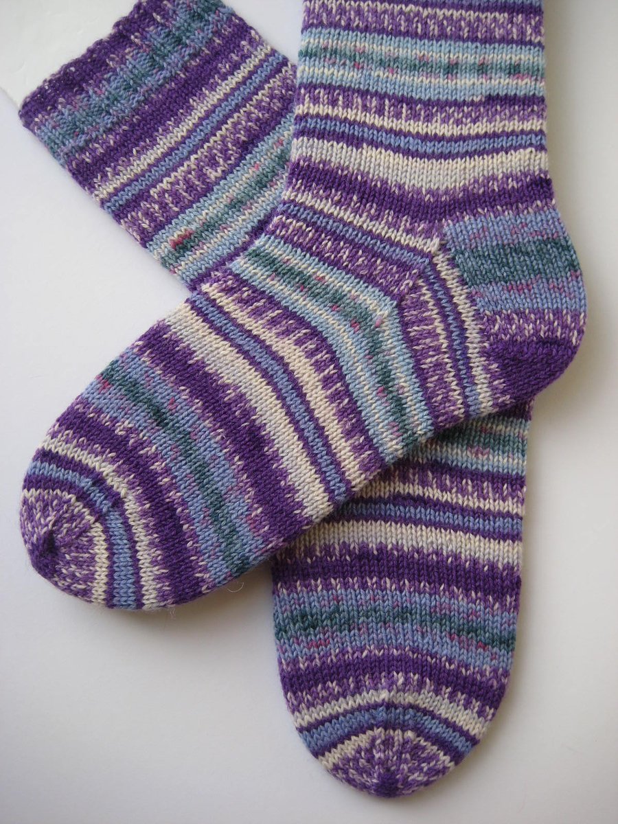 hand knit womens wool socks UK 6-8