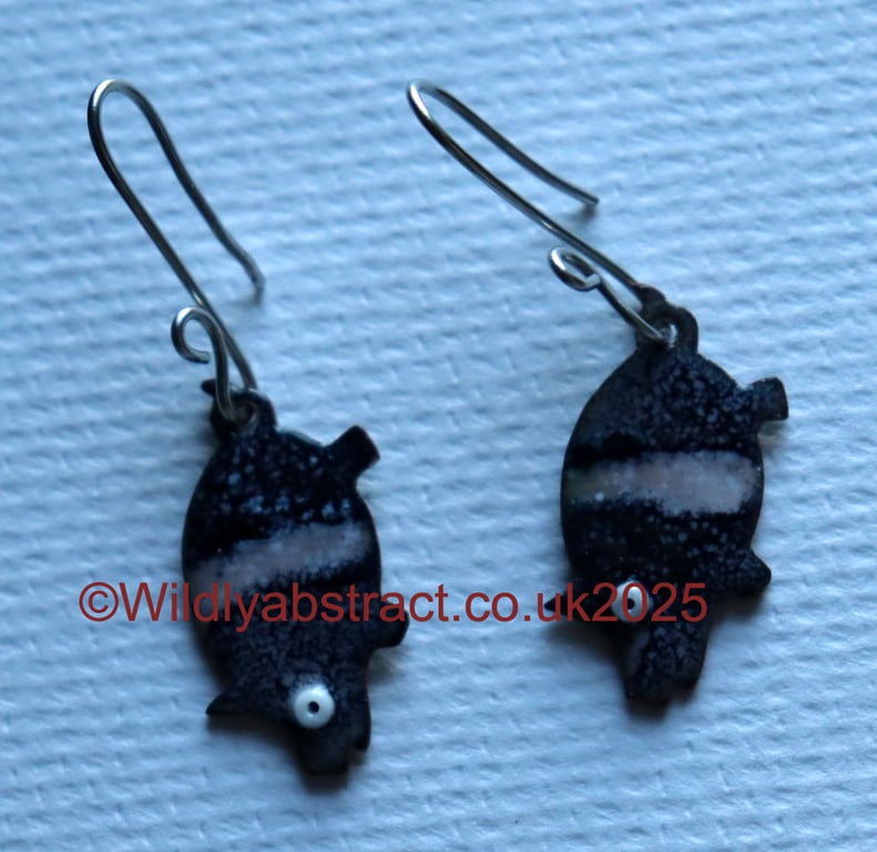 Saddleback pig earrings