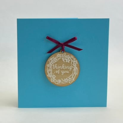 'Thinking of you' wreath card with detachable decoration