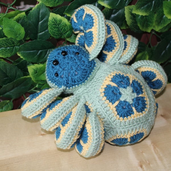 handmade crochet spider