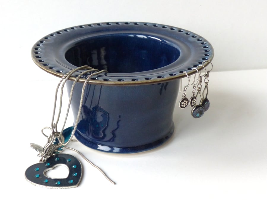 Navy Blue Ceramic Jewellery Bowl to display earrings, bracelets and bangles. UK 