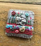 Felt lace Liberty fabric charm brooch badge - Image 2