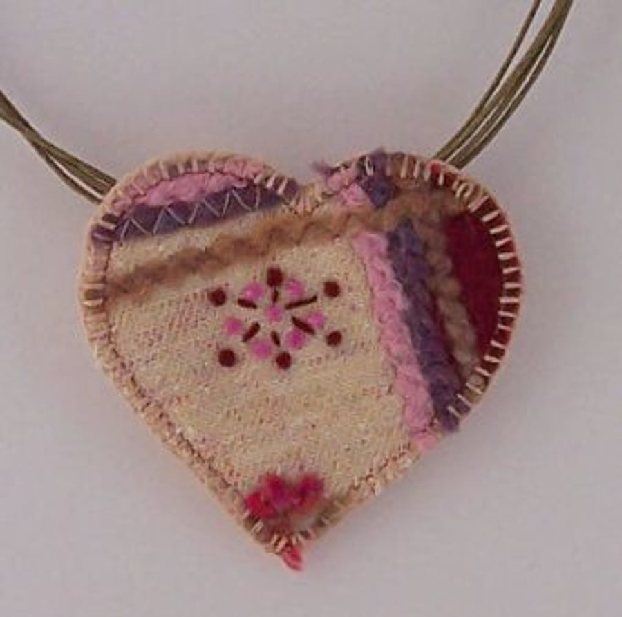 Embroidered love heart textile necklace - Ambrosia