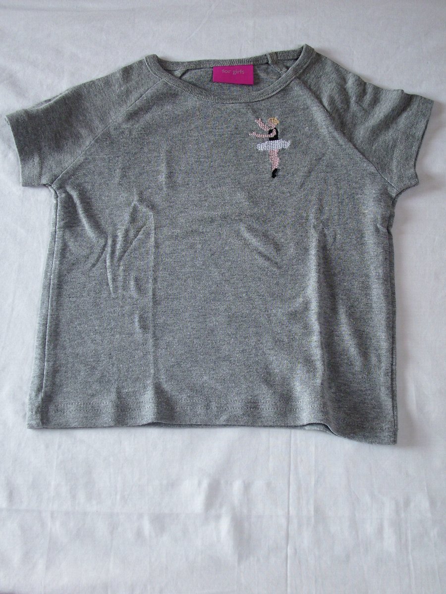 Ballerina, T-shirt , age 2-3, hand embroidered