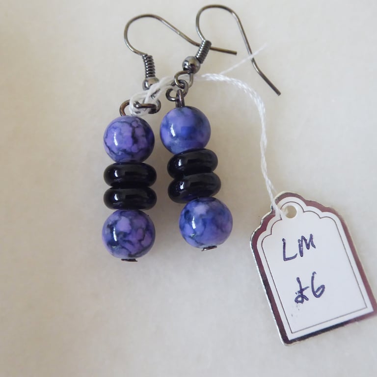 Blue and Black Beaded Earrings - Summer Seconds