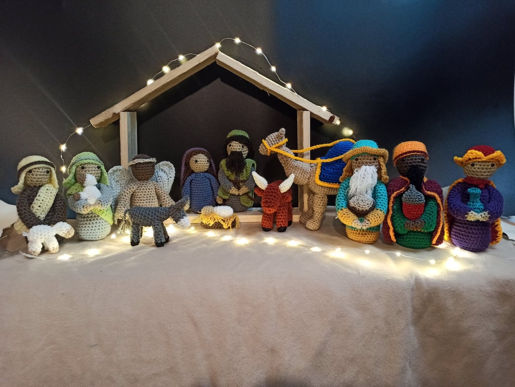 Crochet Nativity Set: Mary, Joseph, Jesus, Wise Men, Shepherds