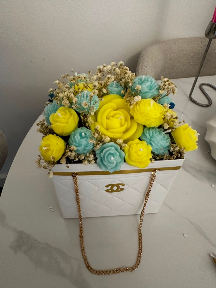 Luxury Handmade Flower Candle Arrangement in Decorative Handbag Box – Unique Gif