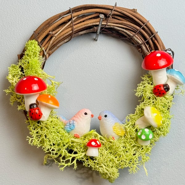 Little Woodland Wreath with Love Birds and Mushrooms