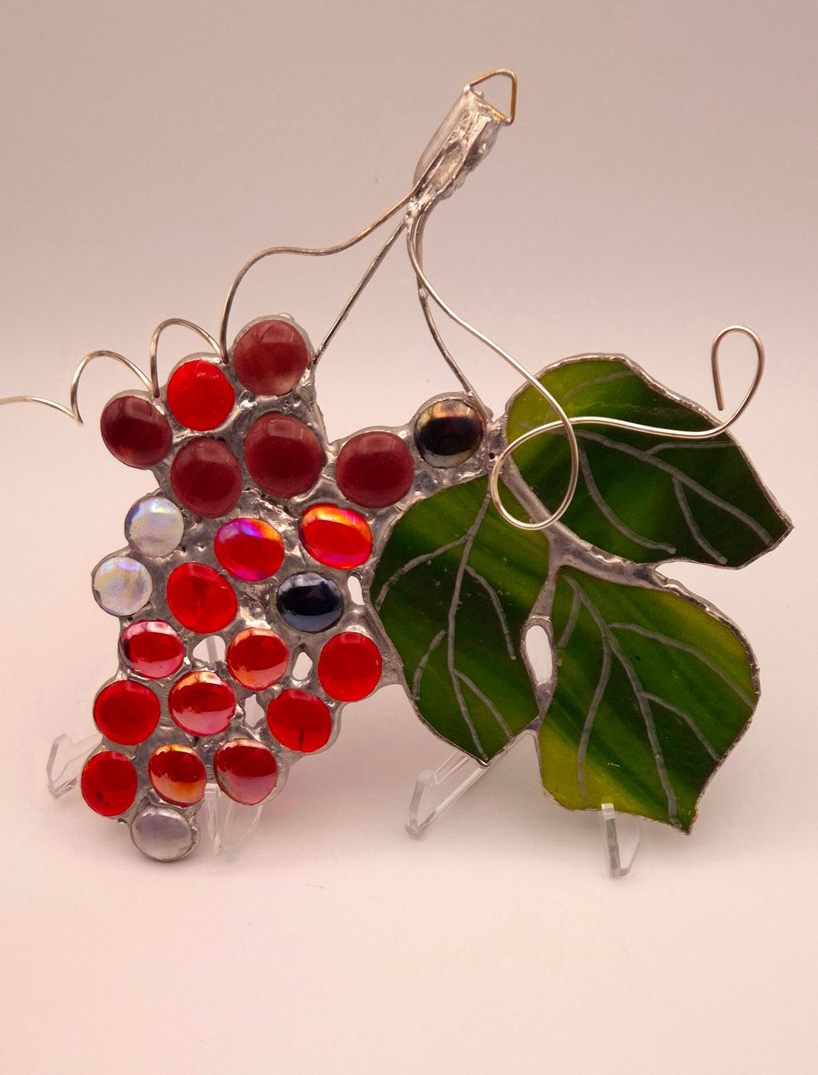 Unique Handmade 3D Stained Glass Grapevine Suncatcher (A)