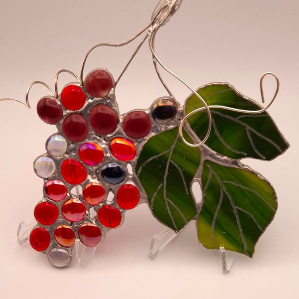 Unique Handmade 3D Stained Glass Grapevine Suncatcher (A)