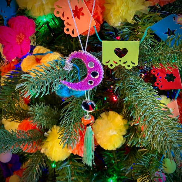 Felt Moon Decoration – Jewel & Mirror Adornment