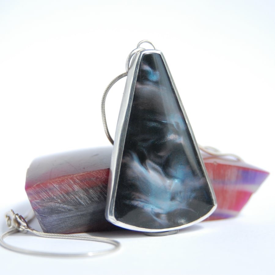 Aurora bowlerite pendant