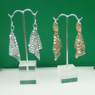 Metallic material earrings silver or rose gold