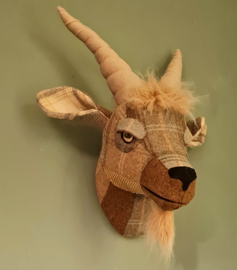 Patchwork tweed fabric goat head - Guthrie