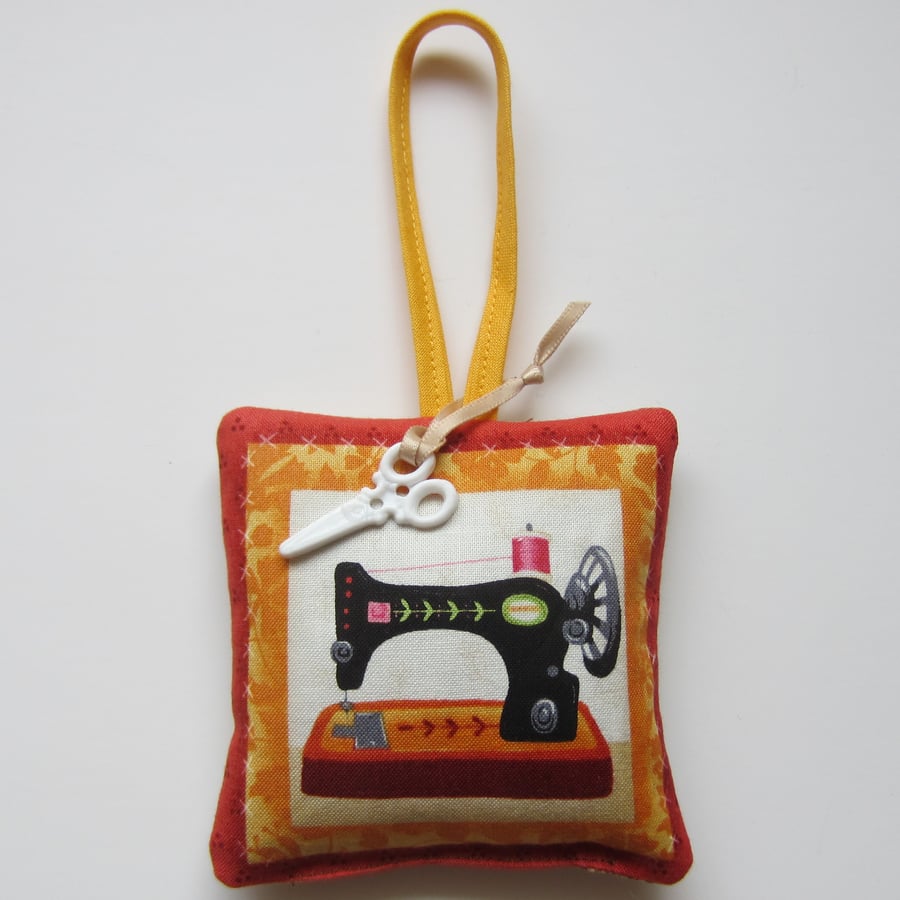 SALE Sewing Machine Lavender Bag with Hanging Loop