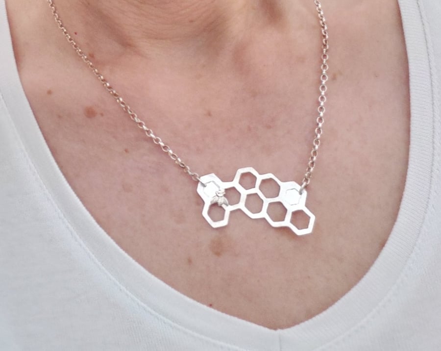 Sterling silver bee on honeycomb necklace