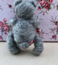 Needlefelted mini bear Gypsy - Image 3