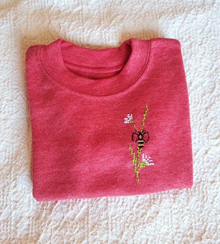 Bee T-shirt, age 3-6 months, hand embroidered