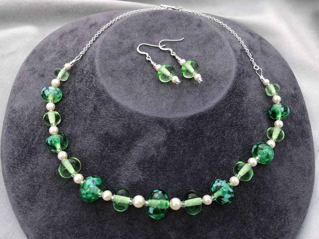 green spotty lampwork glass beaded necklace and earring set