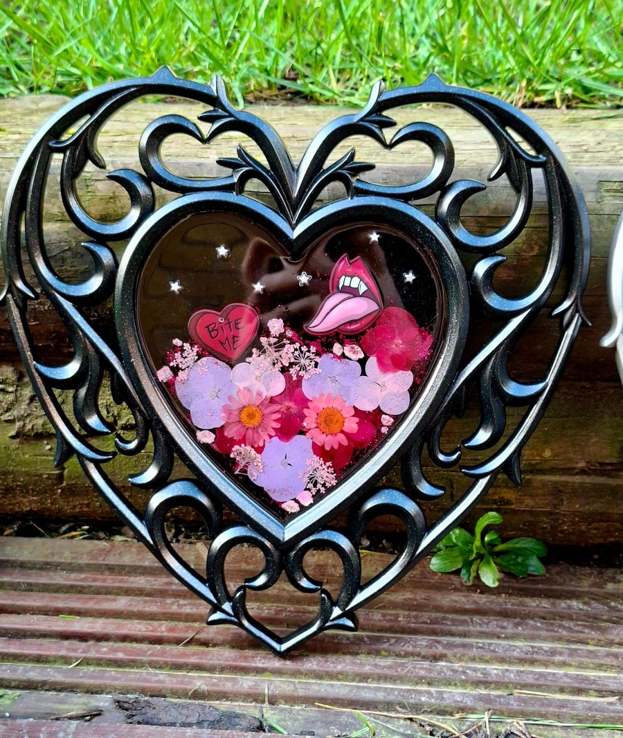Handmade Heart Wall Frame Gothic Home Decor Floral Emo Punk 