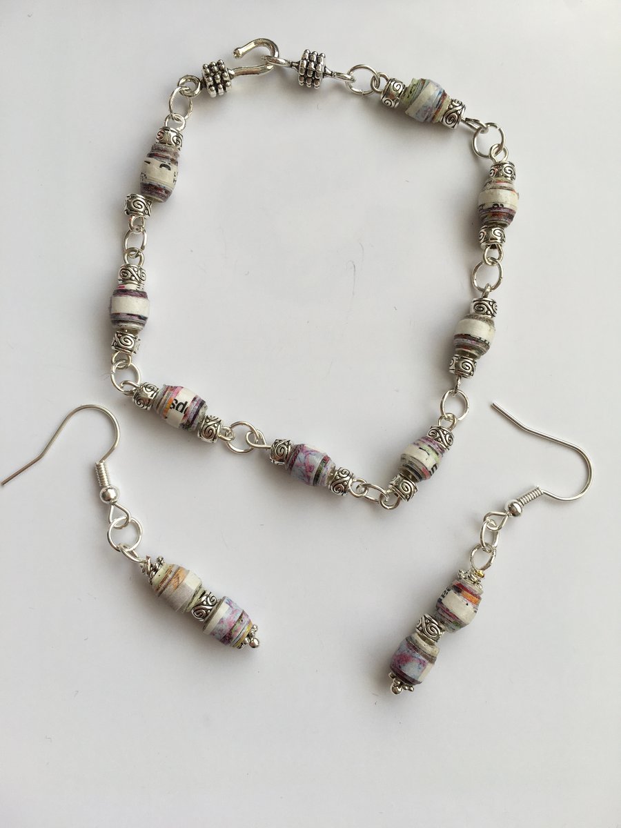 Hand rolled paper bead bracelet and earrings 