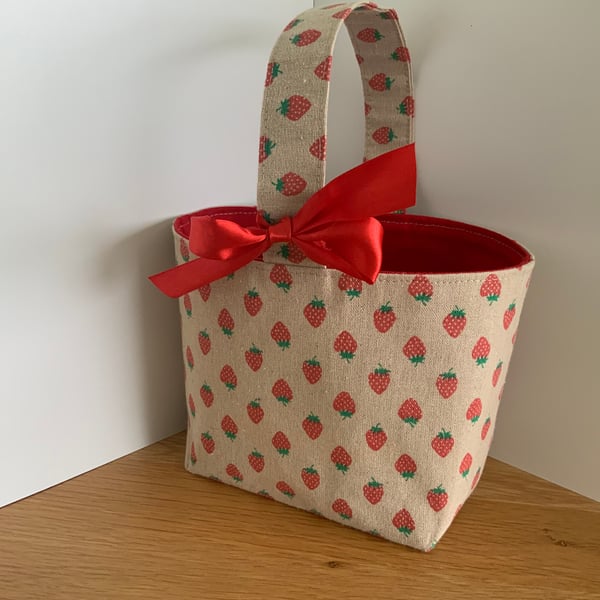 Small Easter Basket, Childrens Bag, Storage Basket, Easter Bag