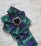 MacKenzie Tartan Ruffle Rosette and Black Heart Crystal Rhinestone Brooch Pin  - Image 4