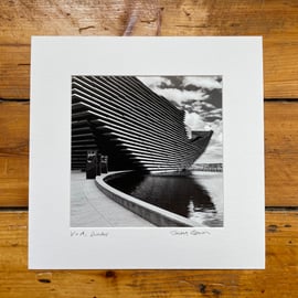 V & A, Dundee signed square mounted print 30 x 30cm FREE DELIVERY